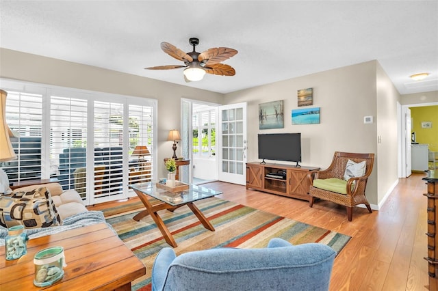 2814 Highlands Blvd Unit B, Palm Harbor, FL 34684 - living room featuring wood finished floors and ceiling fan