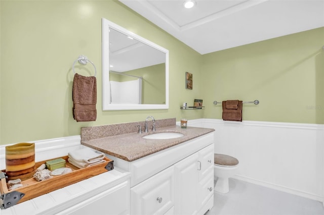 2814 Highlands Blvd Unit B, Palm Harbor, FL 34684 - full bath with toilet and vanity