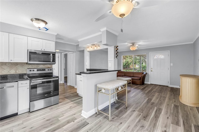914 Sandpiper Way S, Saint Petersburg, FL 33707 - photo 10