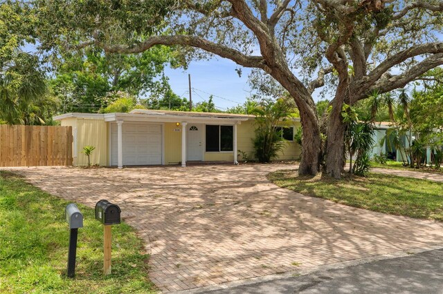 914 Sandpiper Way S, Saint Petersburg, FL 33707 - photo 3