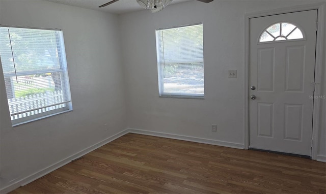3131 Melton St N, Saint Petersburg, FL 33704 - photo 3