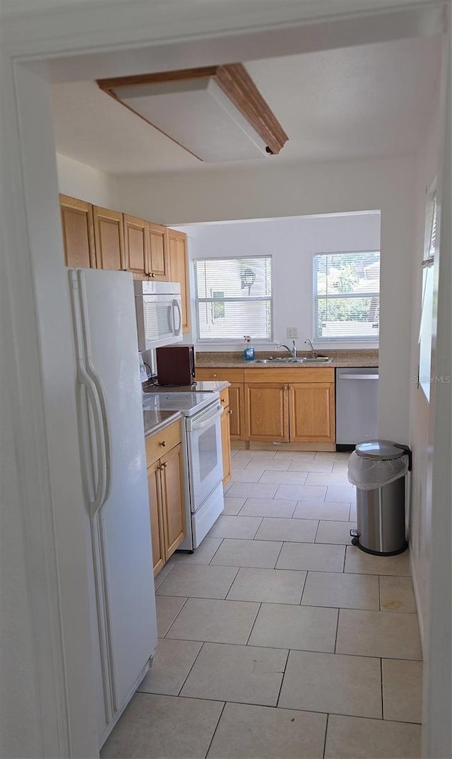 3131 Melton St N, Saint Petersburg, FL 33704 - photo 15