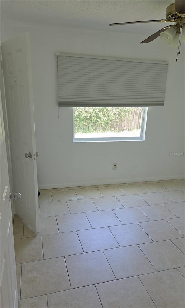 3131 Melton St N, Saint Petersburg, FL 33704 - photo 21