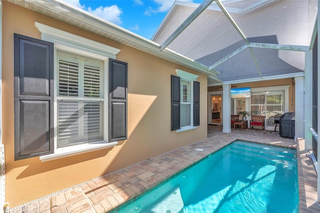 6207 Bleeker St, Riverview, FL 33578 - swimming pool with a patio area and a lanai