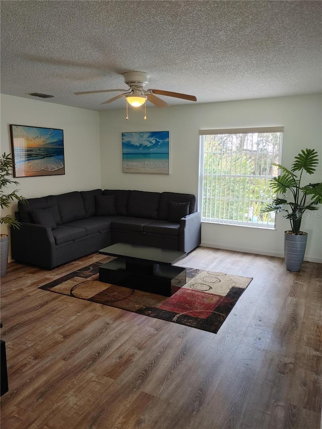 7607 Benji Ridge Trl, Kissimmee, FL 34747 - photo 38