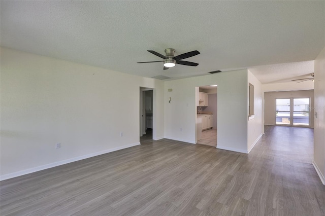 1210 Eastloch Ct, Sun City Center, FL 33573 - photo 9