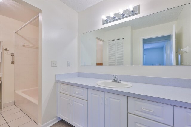1210 Eastloch Ct, Sun City Center, FL 33573 - photo 35