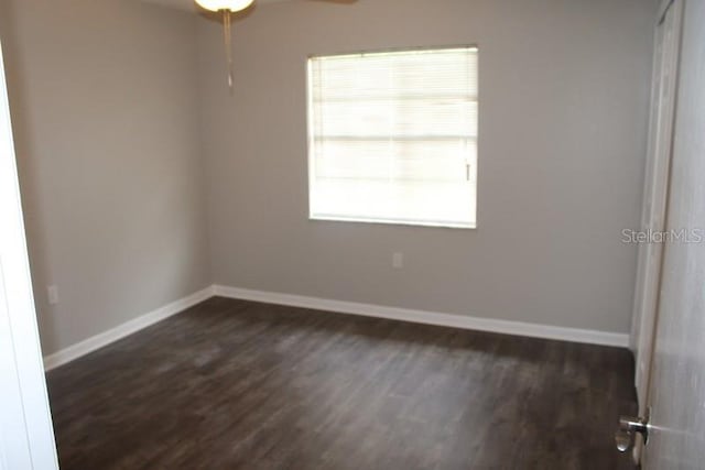 38668 Ferm Cir, Zephyrhills, FL 33540 - photo 22