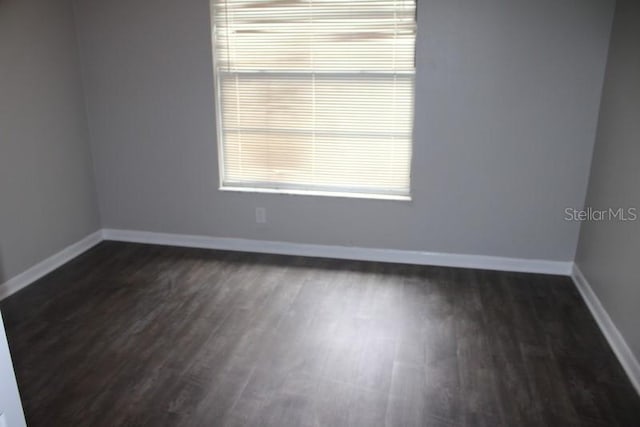 38668 Ferm Cir, Zephyrhills, FL 33540 - photo 23