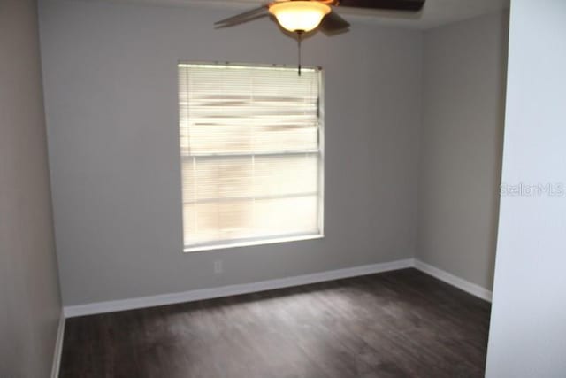 38668 Ferm Cir, Zephyrhills, FL 33540 - photo 26
