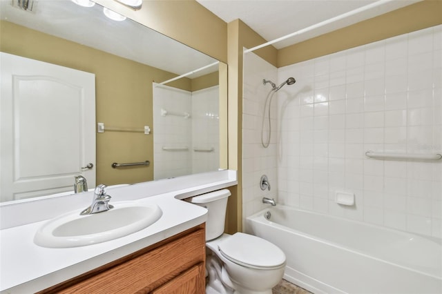 8020 Carriage Pointe Dr, Gibsonton, FL 33534 - full bathroom featuring vanity and shower / bathtub combination