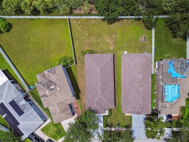 8020 Carriage Pointe Dr, Gibsonton, FL 33534 - aerial view