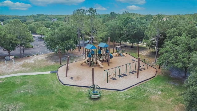 8704 Winsome Way, Land O Lakes, FL 34637 - community playground featuring a wooded view