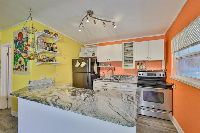 5840 39th St N, Saint Petersburg, FL 33714 - photo 3