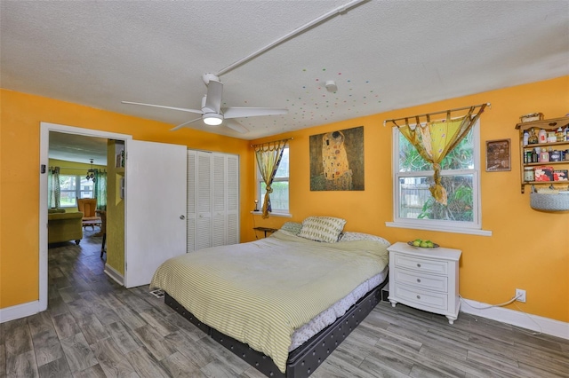 5840 39th St N, Saint Petersburg, FL 33714 - photo 18