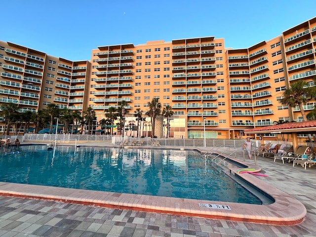 880 Mandalay Ave Unit N311, Clearwater Beach, FL 33767 - view of community pool