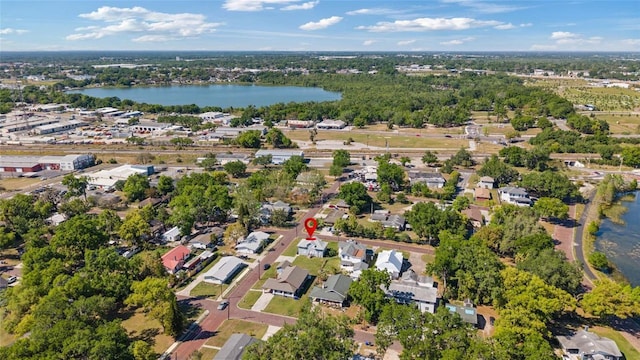 1048 W Lime St, Lakeland, FL 33815 - drone / aerial view of a large body of water