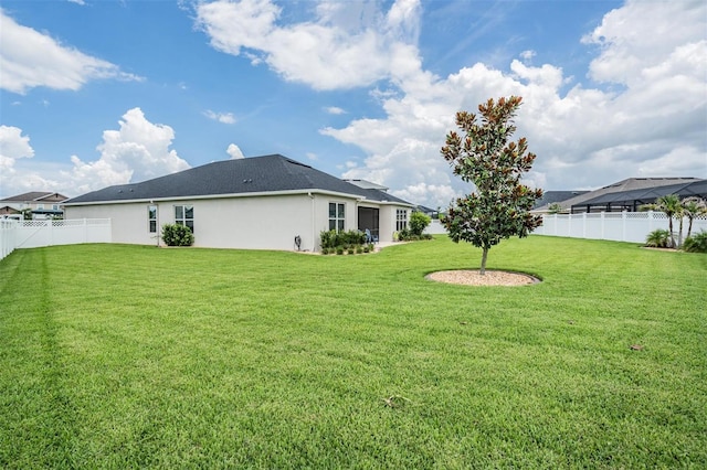6879 Talamore Dr, Wesley Chapel, FL 33545 - view of fenced backyard