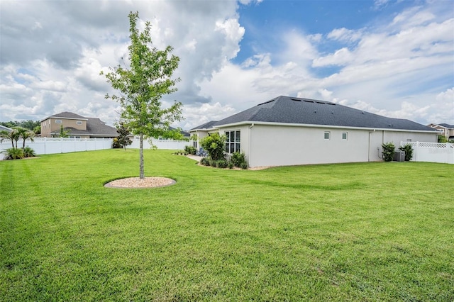 6879 Talamore Dr, Wesley Chapel, FL 33545 - view of fenced backyard