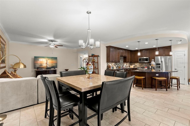 829 Date Palm Ln, Saint Petersburg, FL 33707 - photo 6