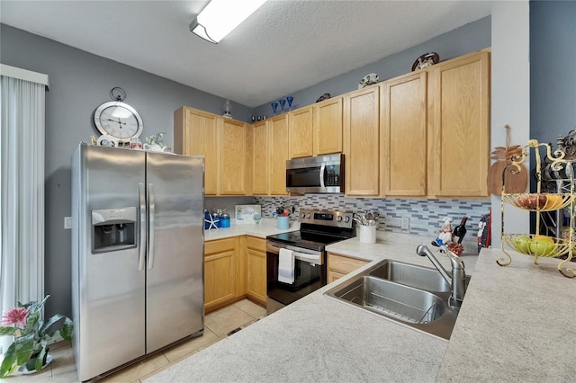 13905 Abbey Ln, Largo, FL 33771 - photo 15