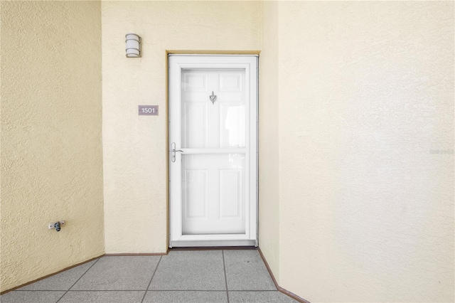 423 150th Ave Unit 1501, Madeira Beach, FL 33708 - entrance to property with stucco siding