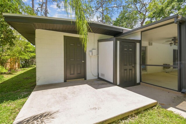 1402 E Mimosa Dr, Plant City, FL 33563 - photo 50