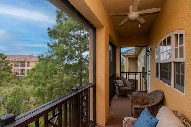 6513 Sand Shore Ln, New Port Richey, FL 34652 - balcony with ceiling fan