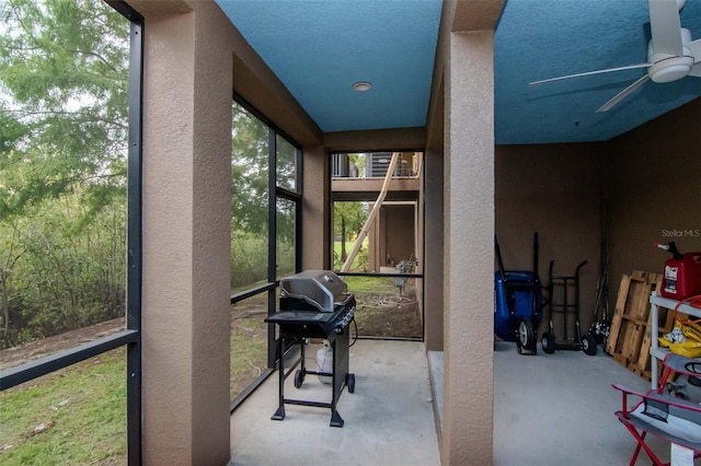 6513 Sand Shore Ln, New Port Richey, FL 34652 - sunroom / solarium with a ceiling fan