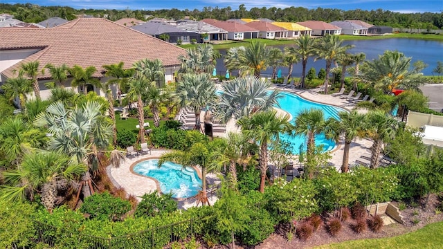 5320 Morey Farms Loop, Palmetto, FL 34221 - community pool with a hot tub, a patio area, and a residential view