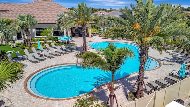 5320 Morey Farms Loop, Palmetto, FL 34221 - community pool with a patio area