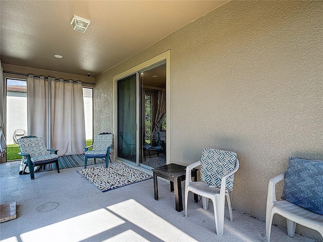11703 Brighton Knoll Loop, Riverview, FL 33579 - view of patio / terrace