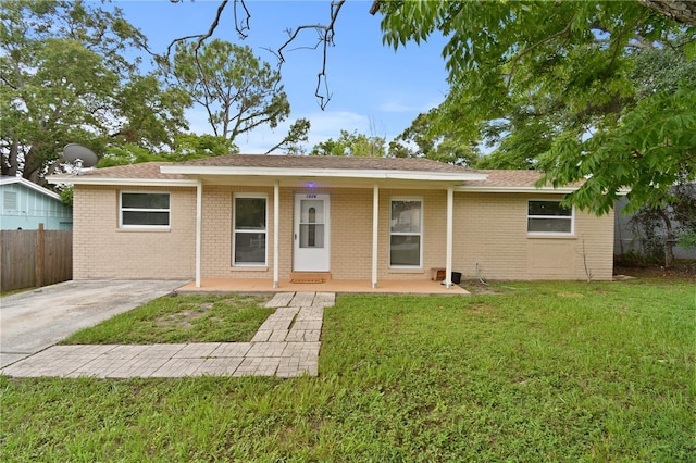 1116 Jadewood Ave, Clearwater, FL 33759 - view of front facade with brick siding