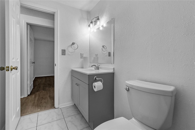 1116 Jadewood Ave, Clearwater, FL 33759 - bathroom with vanity and toilet