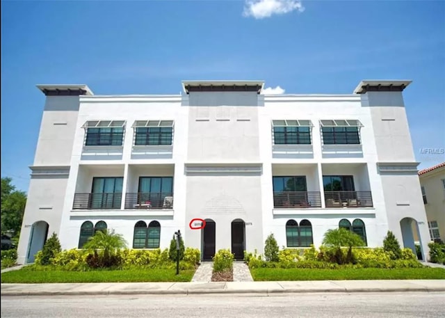 2575 W Platt St, Tampa, FL 33609 - photo 1