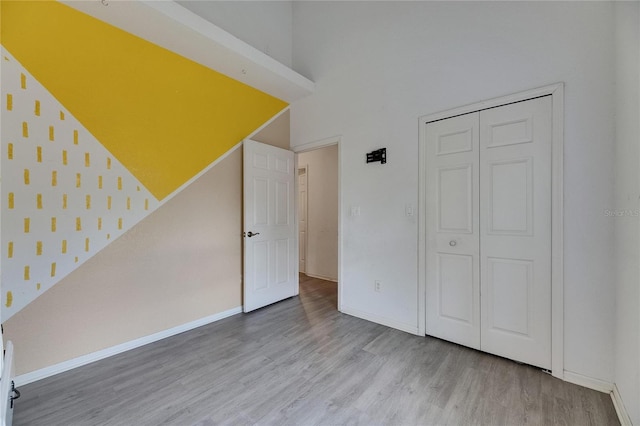 9041 58th St N, Pinellas Park, FL 33782 - interior space with wood finished floors and a closet