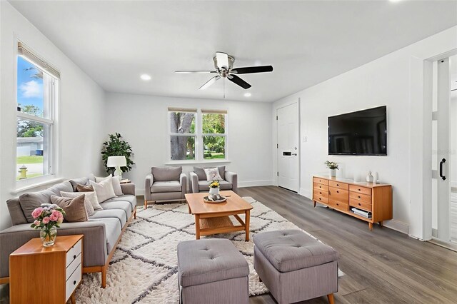 6301 Hobson St NE, Saint Petersburg, FL 33702 - photo 5