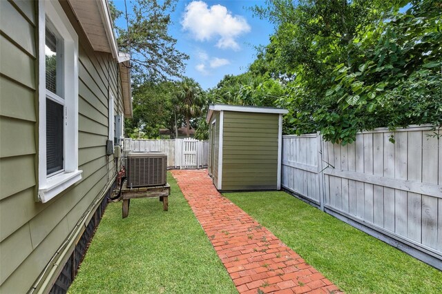 6301 Hobson St NE, Saint Petersburg, FL 33702 - photo 21
