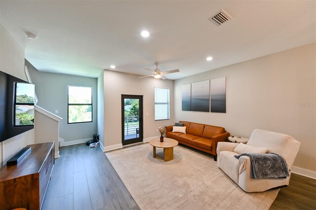 2568 13th Ave N Unit 2568, Saint Petersburg, FL 33713 - photo 4