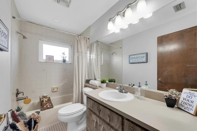 2174 Kent Ave, Clearwater, FL 33764 - bathroom featuring shower / bath combo and vanity