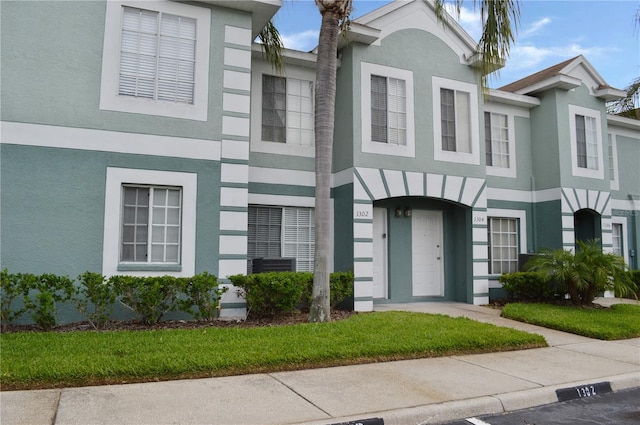 1302 Twilridge Pl, Brandon, FL 33511 - view of property featuring stucco siding
