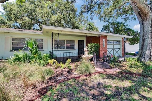 1530 Erin Ln, Clearwater, FL 33755 - photo 1