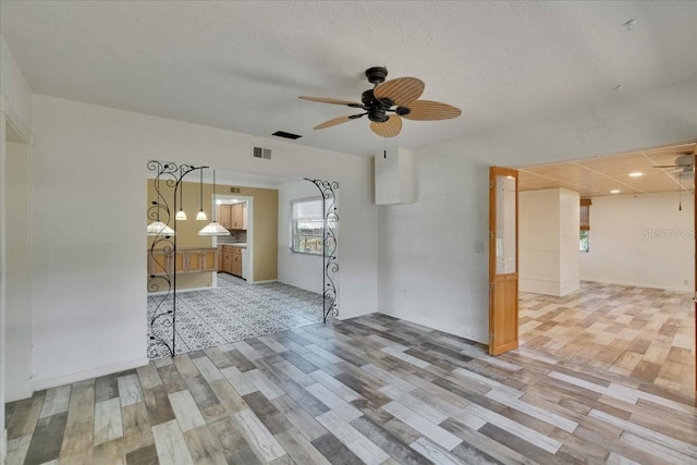 1530 Erin Ln, Clearwater, FL 33755 - photo 17