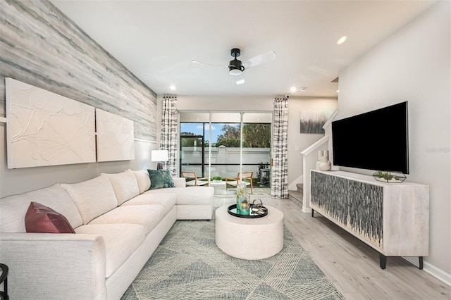 1128 Creek Valley Ct, Brandon, FL 33511 - living room with ceiling fan, wood finished floors, and recessed lighting