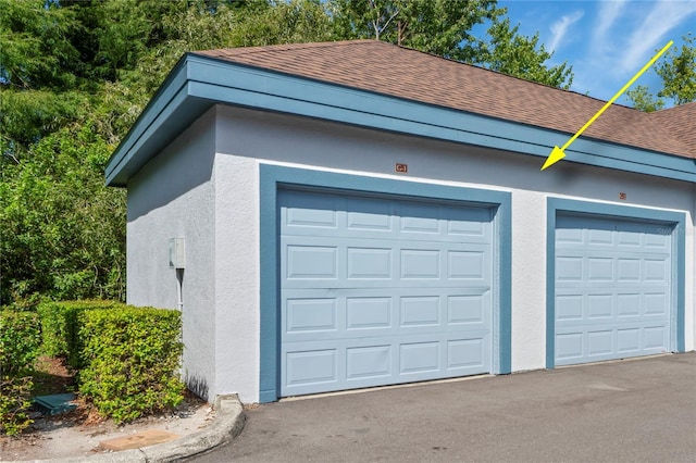 1640 Villa Capri Cir Unit 206, Odessa, FL 33556 - view of garage