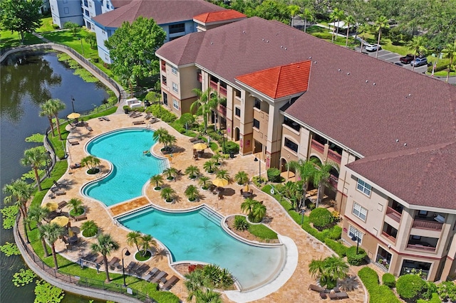 1640 Villa Capri Cir Unit 206, Odessa, FL 33556 - aerial view of a pool and a large body of water