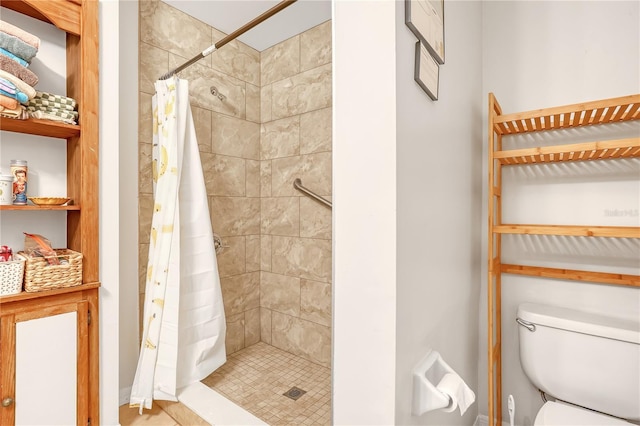 1340 NE Mariposa Dr NE, Palm Bay, FL 32905 - full bathroom featuring toilet and a stall shower