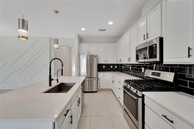 7408 Sungold Meadow Ct, Apollo Beach, FL 33572 - photo 3