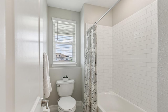 2903 Cordoba Ranch Blvd, Lutz, FL 33559 - bathroom with toilet and shower / tub combo