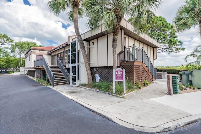 2700 Bayshore Blvd Unit 6210, Dunedin, FL 34698 - view of property with stairs